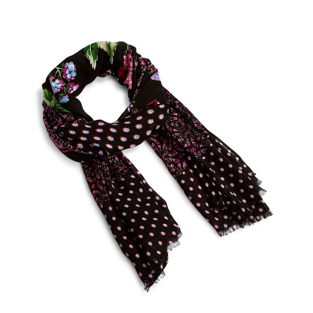 Winter Berry Soft Fringe Scarf